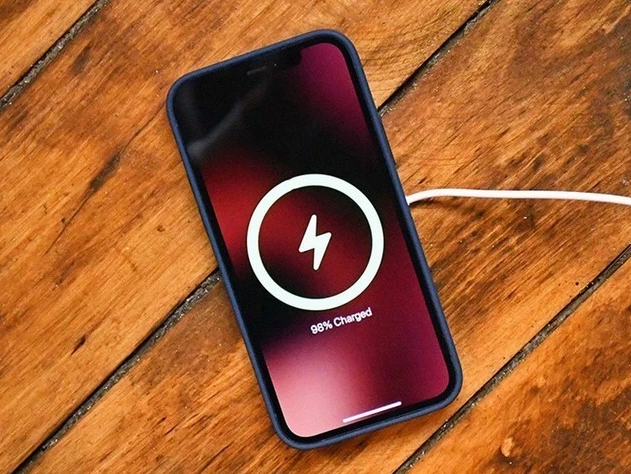 右玉苹果手机维修分享iPhone 12可以随便充电吗 